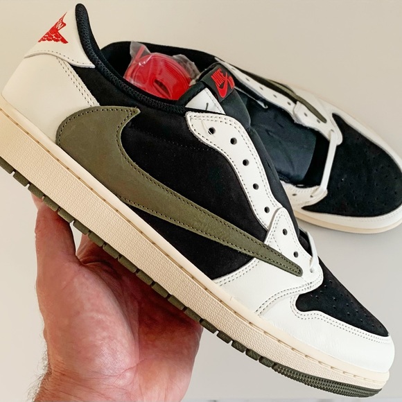 ❌SOLD🎁Jordan 1 Retro OG x Travis Scott Low Olive W. Fits Mens 12 - Picture 2 of 12